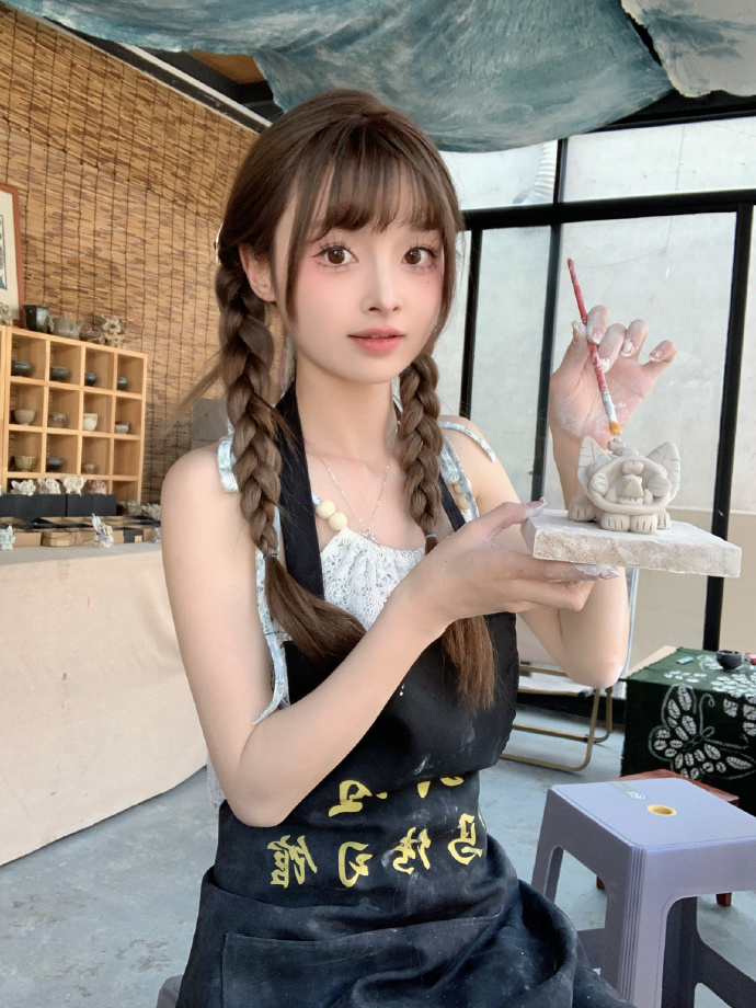 度华年 封面